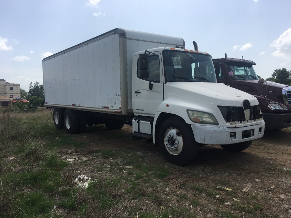 camiones y vehiculos pesados - 2008 Hino 338