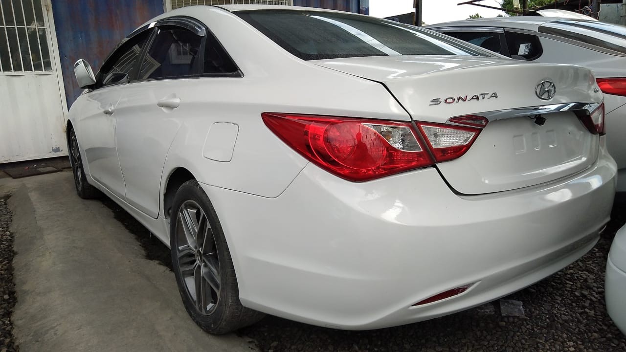 carros - HYUNDAI SONATA Y20 2016 BLANCO 5