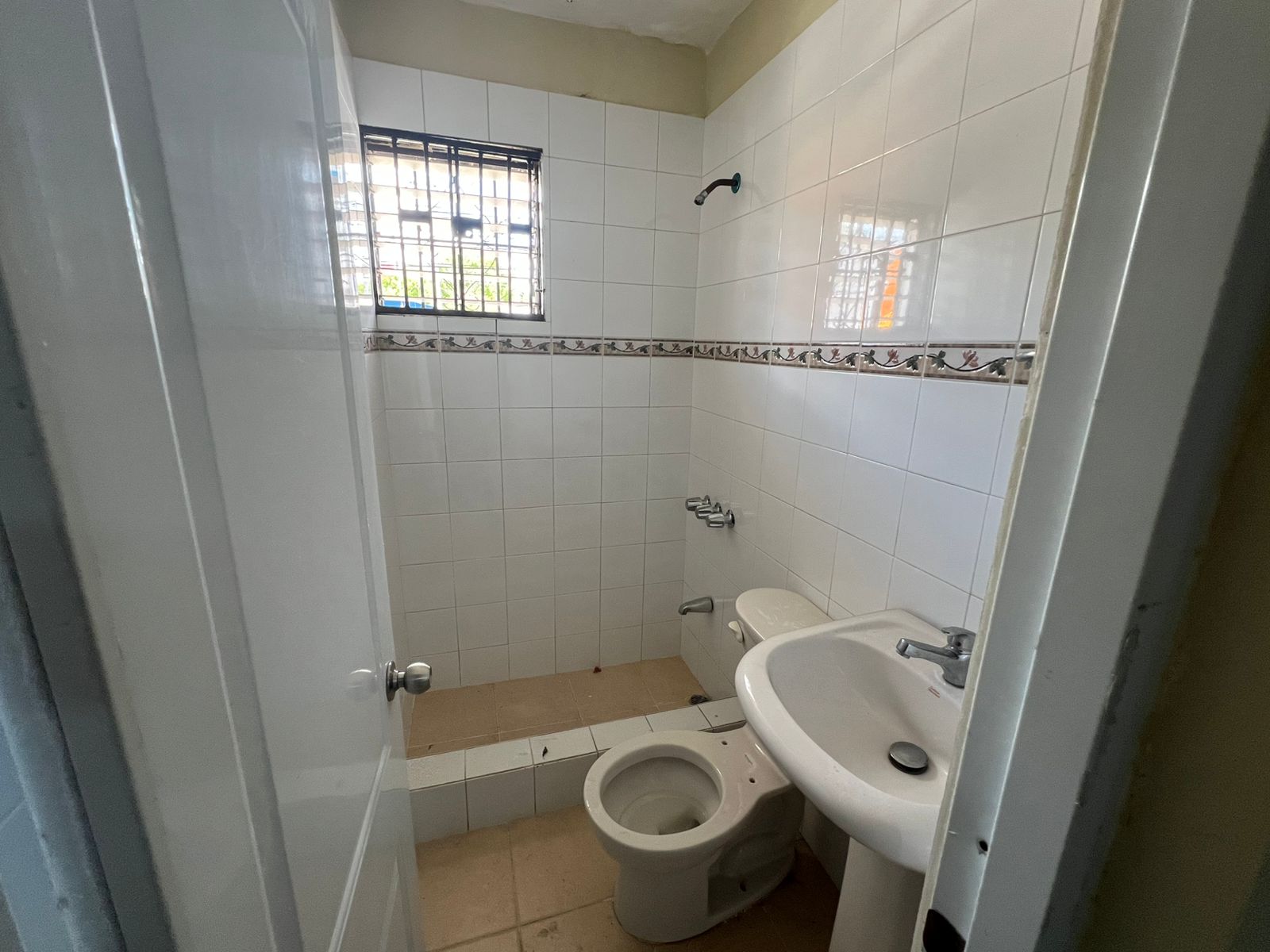 apartamentos - Vendo Apartamento en la Caonabo 7