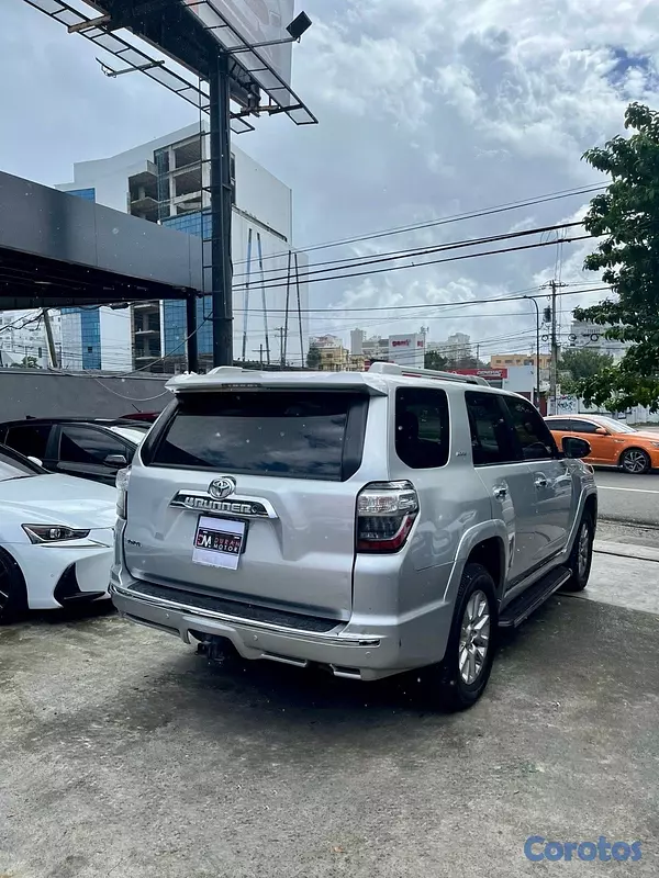 jeepetas y camionetas - Toyota 4Runner Limited 2017
 6