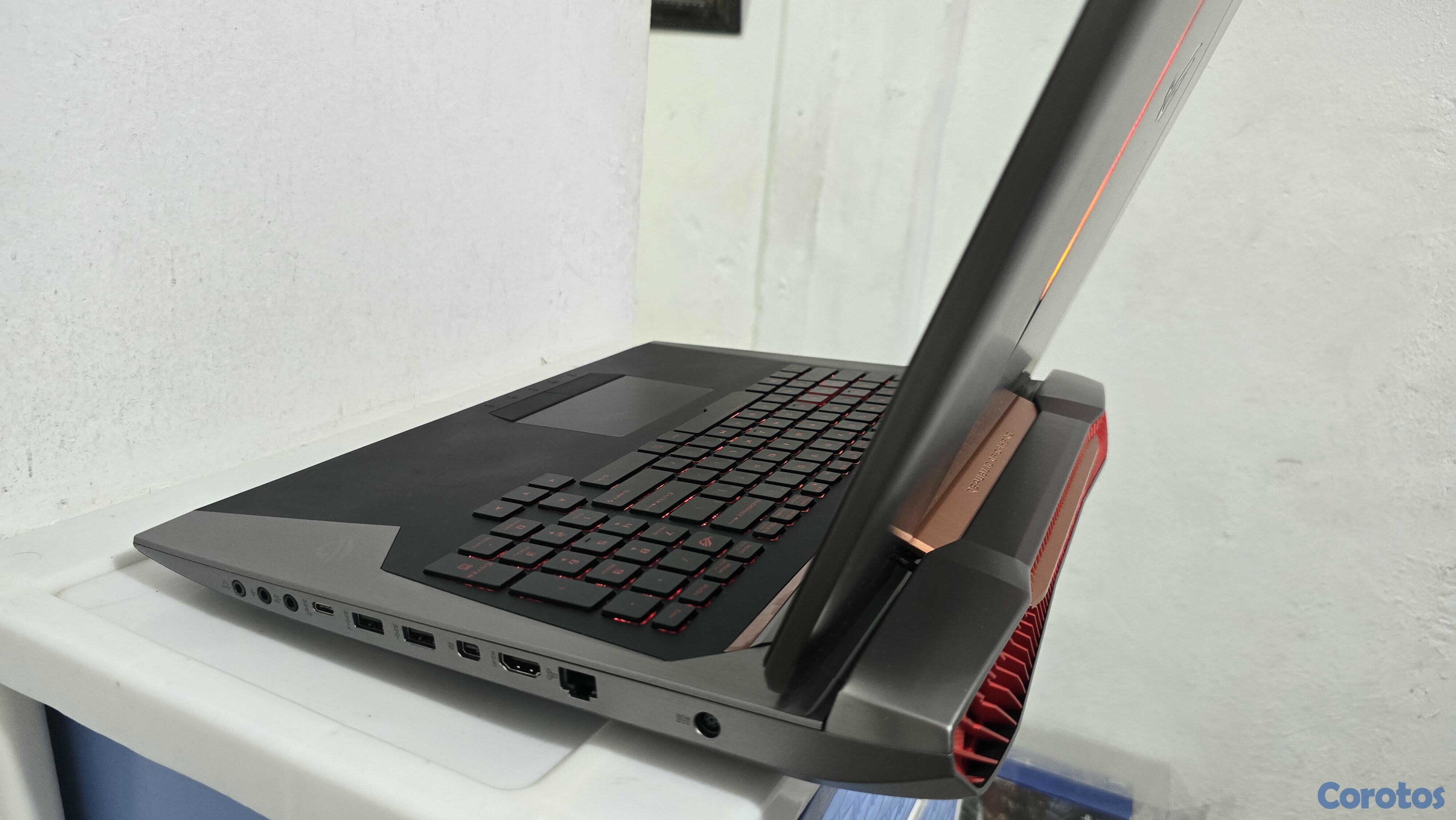 computadoras y laptops - Asus Gamer ROG Core i7 2.70ghz Ram 32gb ddr4 Disco 256gb Y 1000gb Gtx 1070 8gb 6