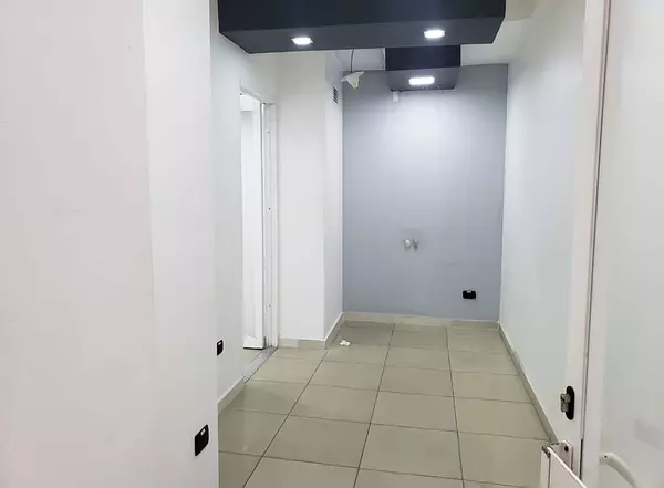 oficinas y locales comerciales - Local en venta en Piantini 3