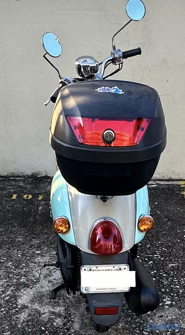 motores y pasolas - Scooter Yamaha vino  2