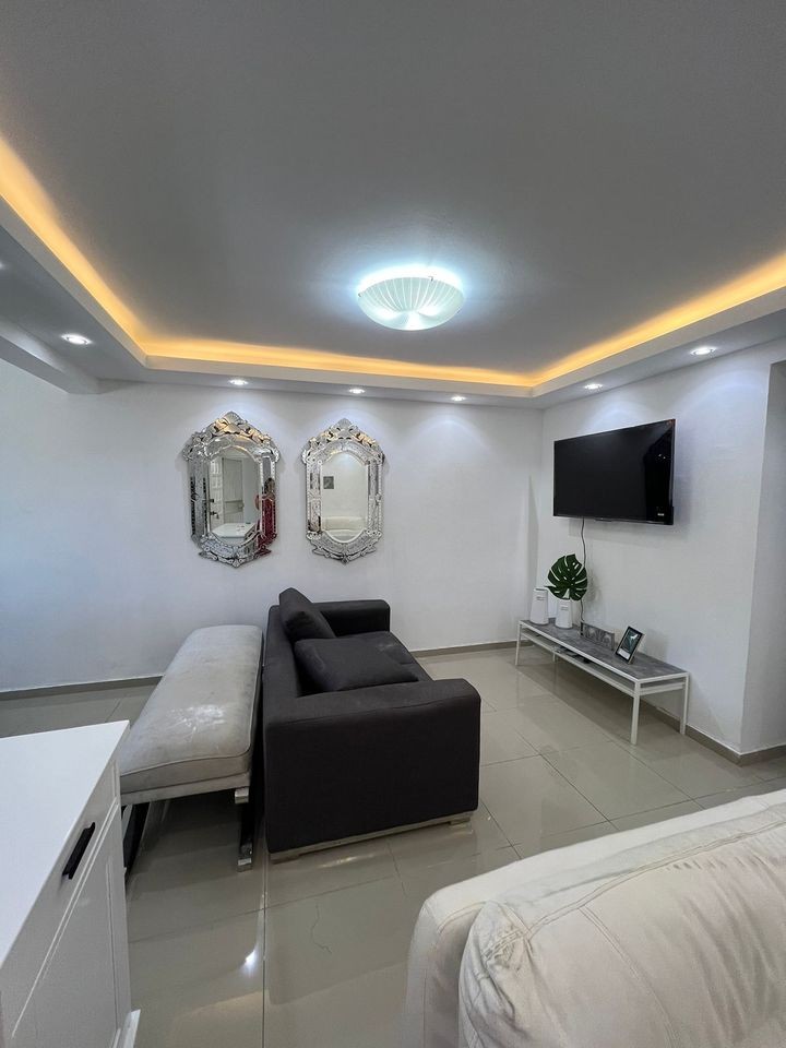 apartamentos - Alquilo Apto.2do.Nivel Totalmente Amueblado en la Espirilla 4