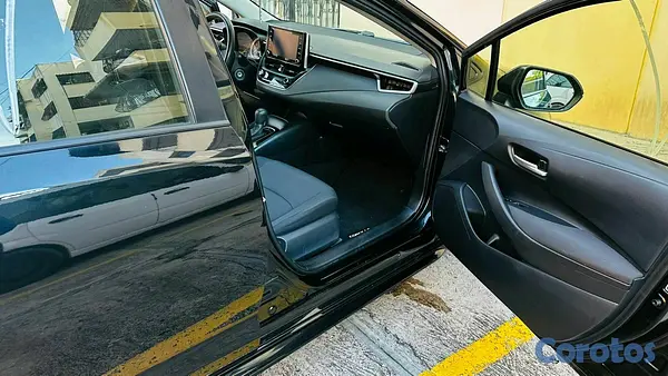carros - Toyota corolla le 2020 11