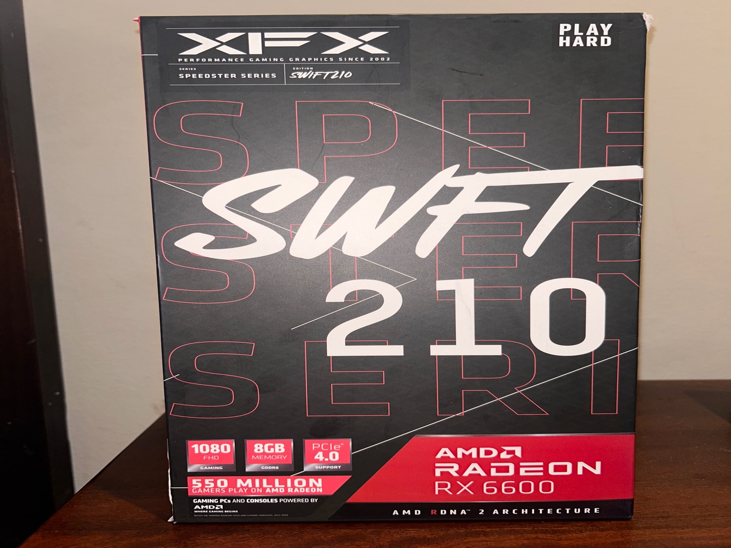 computadoras y laptops - TARJETA GRAFICA AMD RX 6600 8GB SWIFT 210