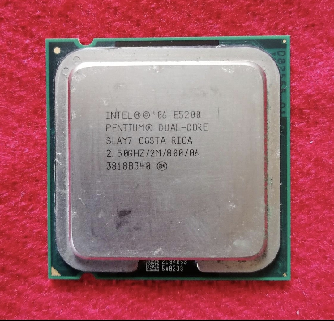 computadoras y laptops - Procesador Intel Pentium Dual-Core E5200 2.5GHz LG