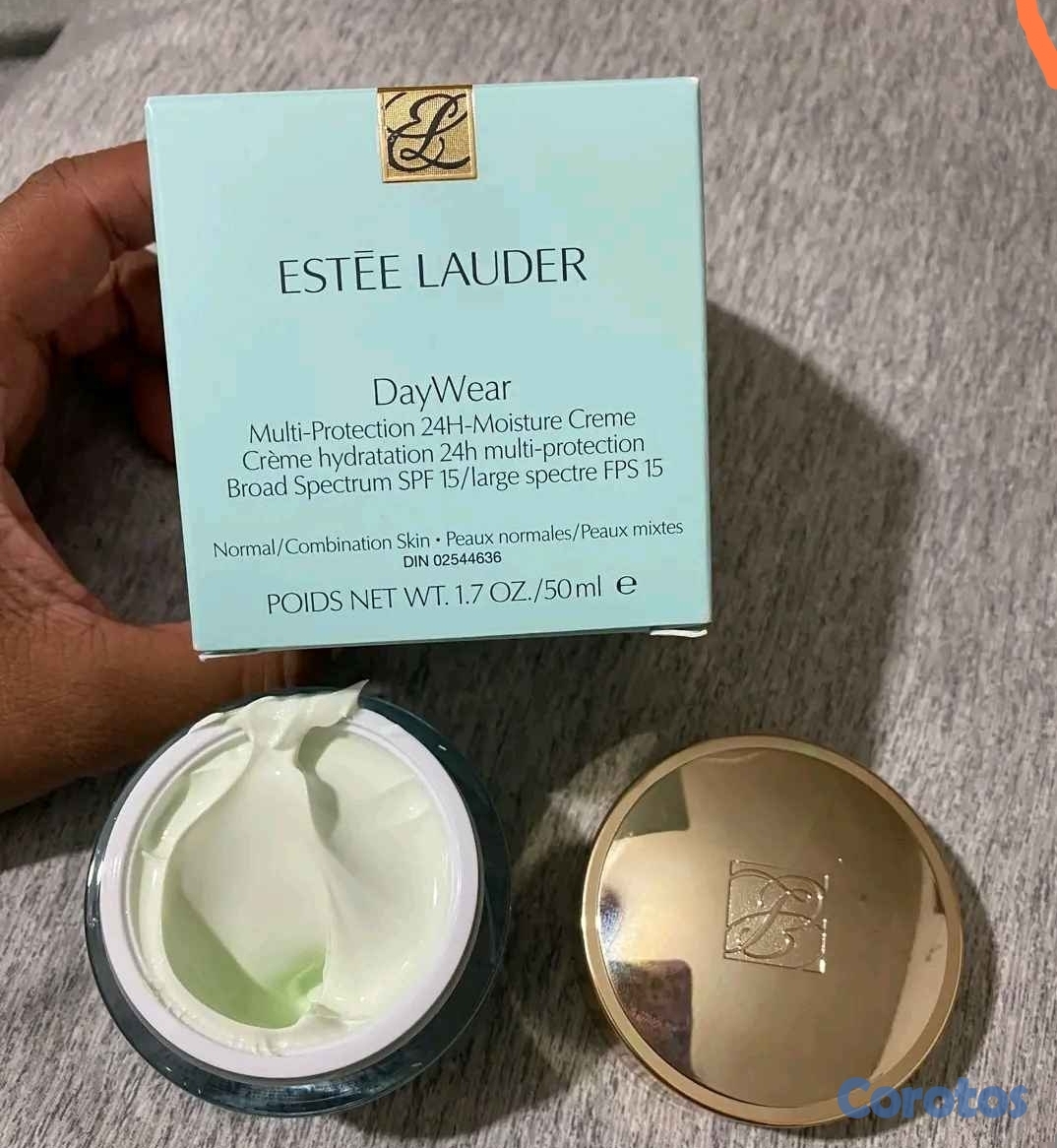 salud y belleza - Crema hidratante con protector solar SPF 15  2