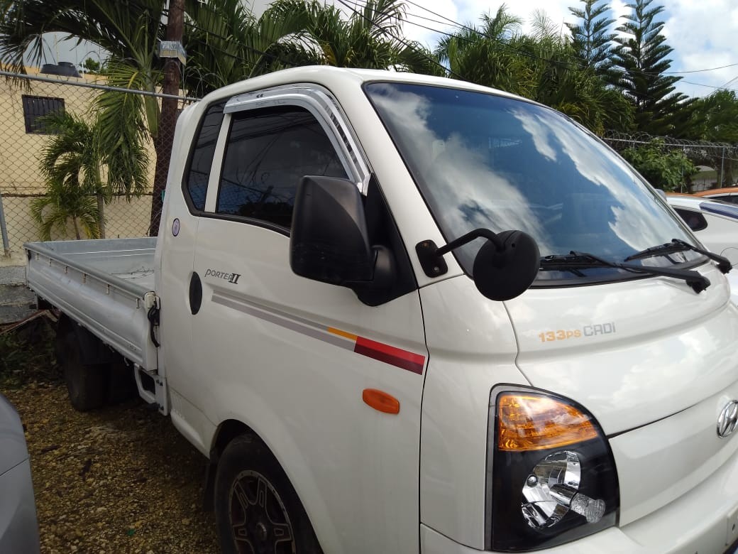 camiones y vehiculos pesados - HYUNDAI PORTER 2017 BLANCO 5