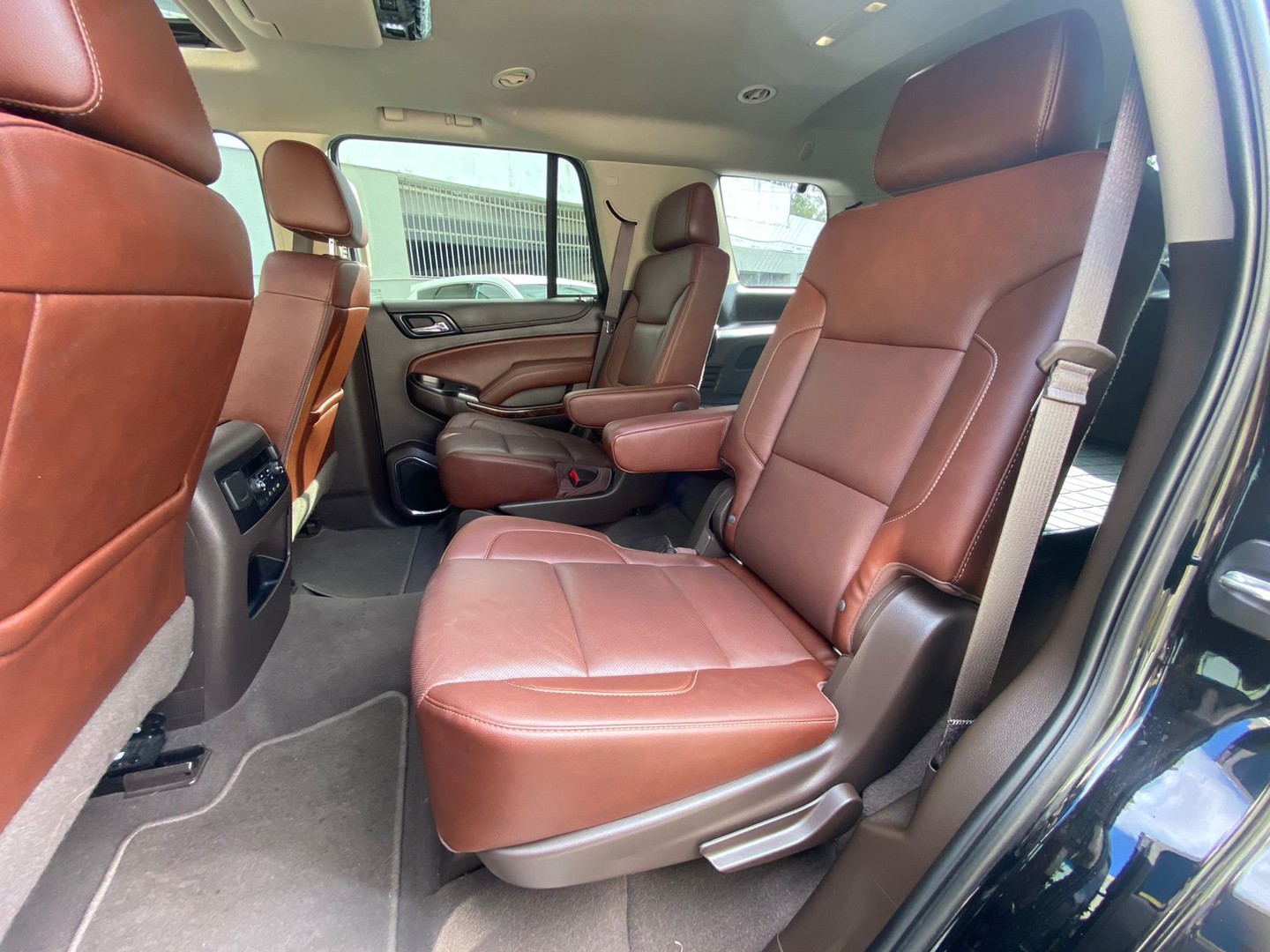 jeepetas y camionetas - Chevrolet Tahoe Premier 2019
Importada por Magna Motors 7
