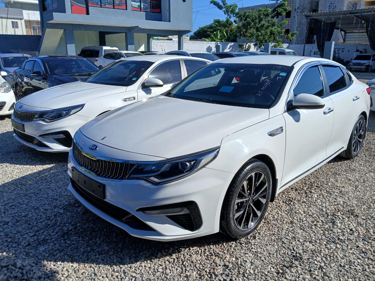 carros - VENDO KIA K5 2019 INICIAL 250,000 FINANCIAMIENTO DISPONIBLE NUEVO 0