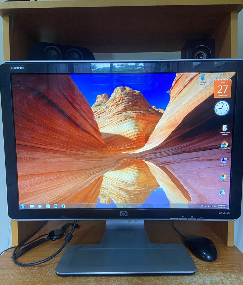 computadoras y laptops - MONITOR HP W2207H En optimas condiciones, precio de oportunidad.