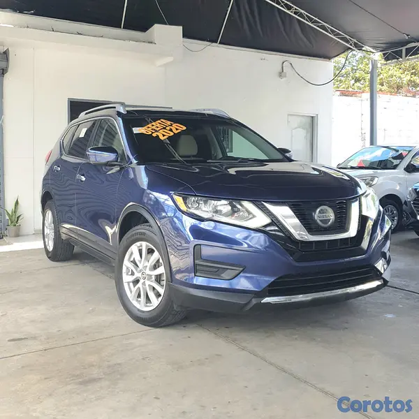 jeepetas y camionetas - Nissan Rogue S 2020 Impecable 4