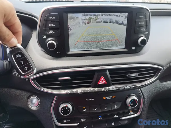 jeepetas y camionetas - 2020 Hyundai Santa Fe SEL  6