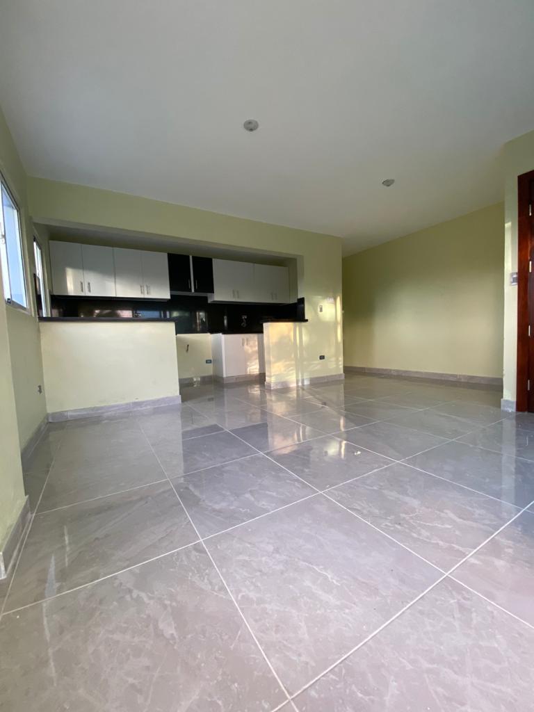 apartamentos - HERMOSO Y AMPLIO APARTAMENTO EN EL ALMIRANTE (ALM-01) 0
