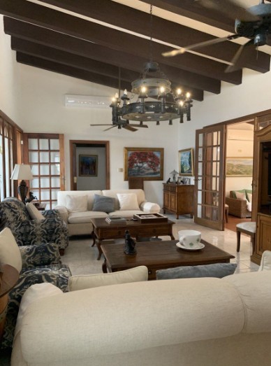 casas - Alquiler de Casa en Bella Vista 6