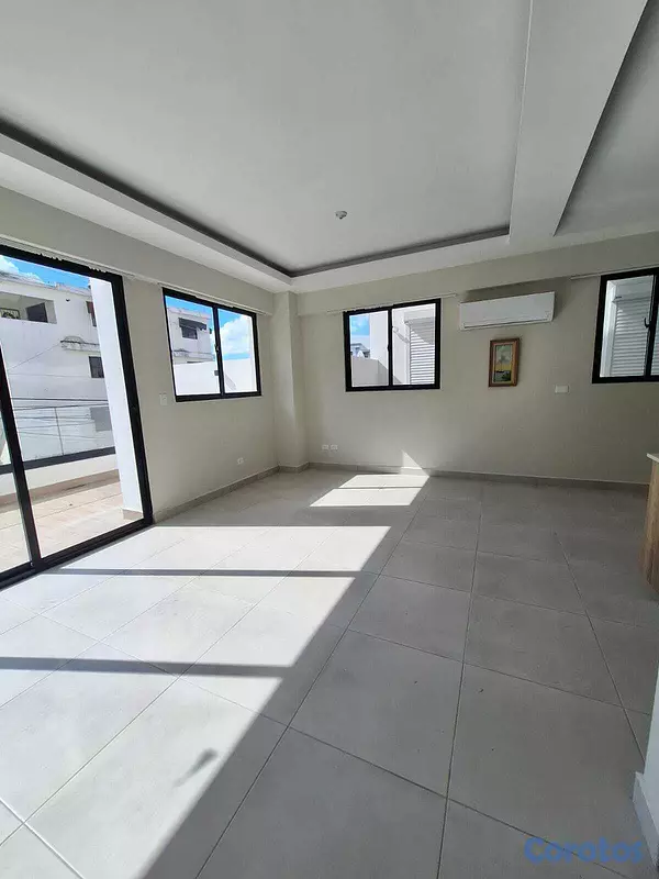 apartamentos - APARTAMENTO MILLON 2DA CON TERRAZA REBAJADO A 1100 3