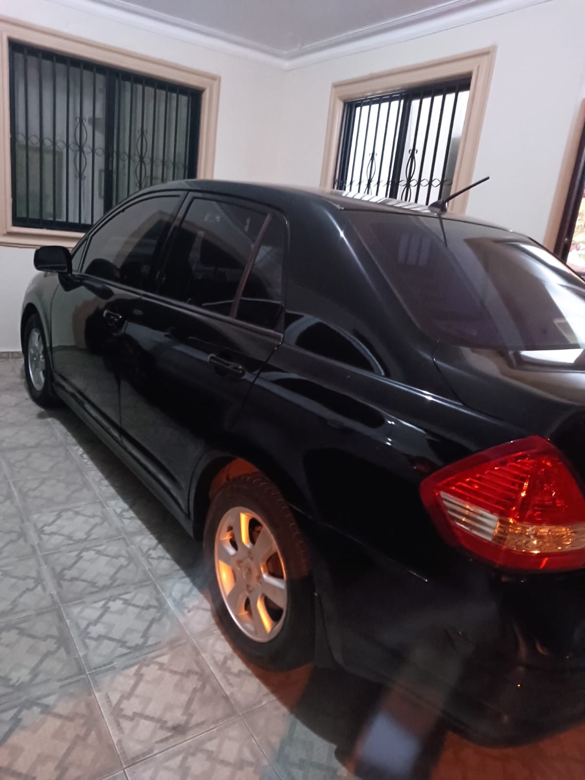 carros - Nissan Versa 2009 Precio 315
