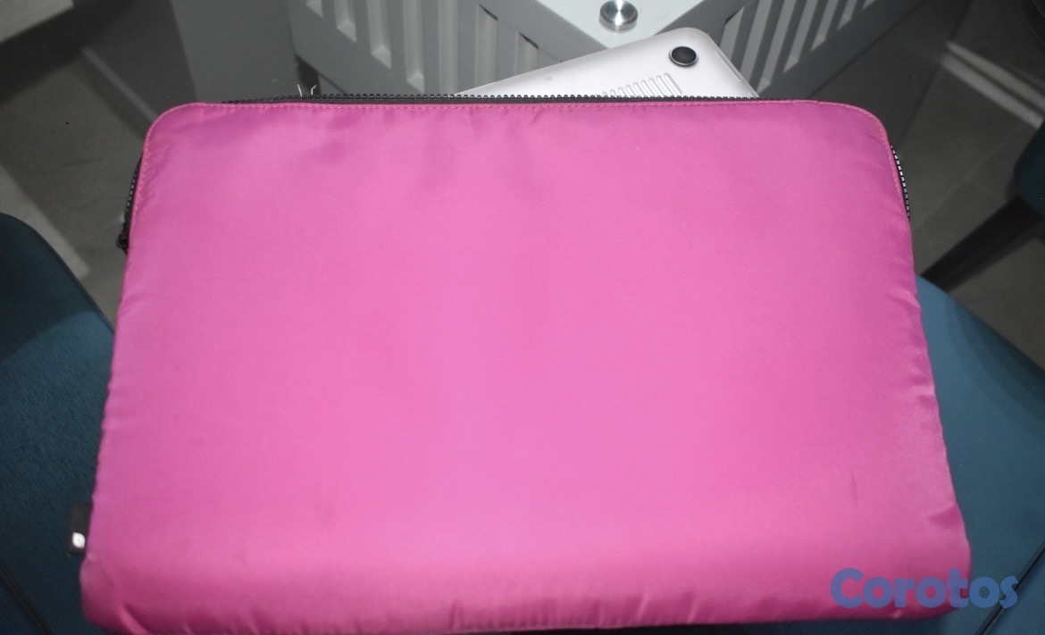 computadoras y laptops - Mackbook Pro 2015 Retina Pantalla 13 Pulgadas 7