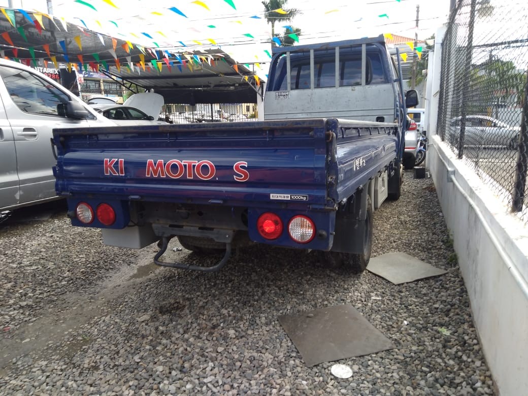 camiones y vehiculos pesados - KIA BONGO 2017 AZUL 5