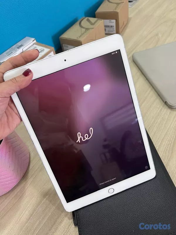 celulares y tabletas - IPAD 8th generacion  3
