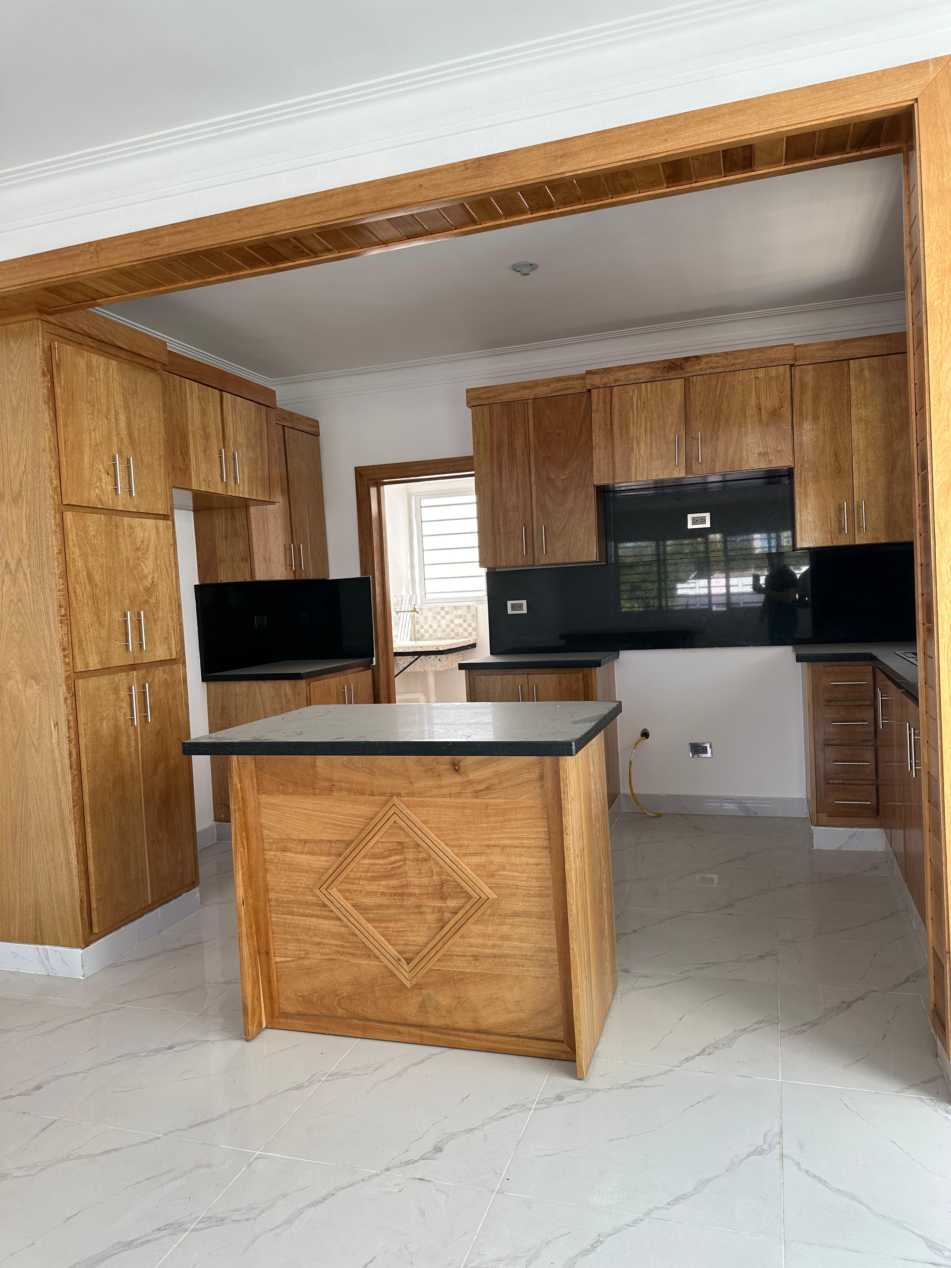 apartamentos - Apartamento con Excelente en Jardines del Sur  4