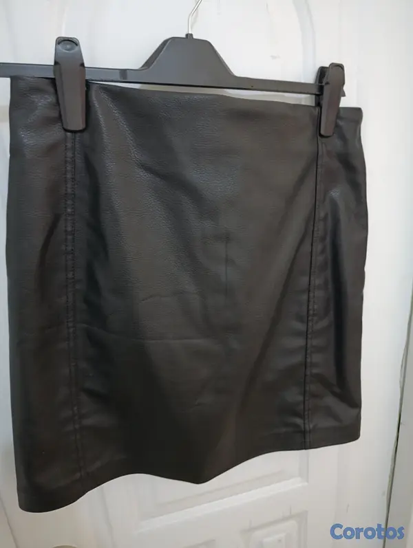 ropa para mujer - Variedad de ropa nueva y usada una o dos veces  4
