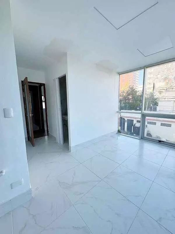 oficinas y locales comerciales - Local en Piantini  2