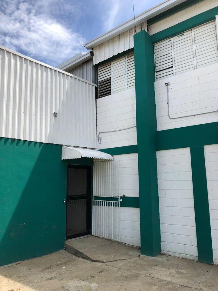 oficinas y locales comerciales - Alquilo Nave 2,403 mts Av Joaquín Balaguer, Stgo 1
