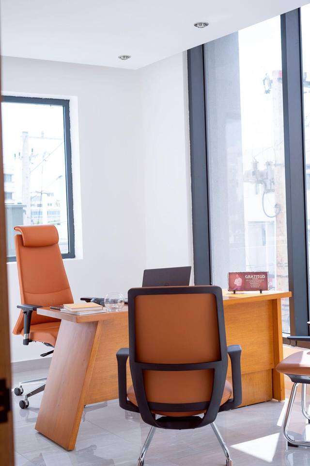 oficinas y locales comerciales - Oficina en venta y alquiler en Evaristo Morales  6