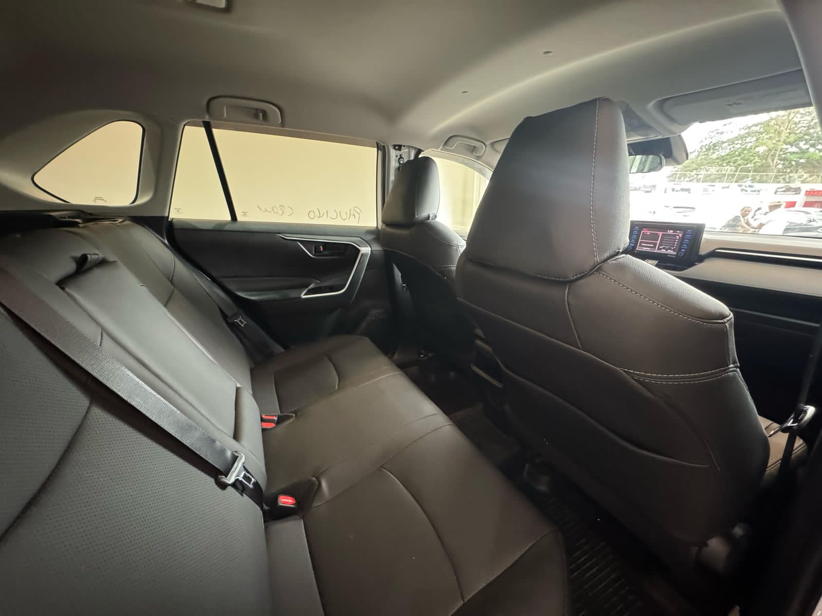 jeepetas y camionetas - Toyota Rav4 2019 LE 4x4 Cleancarfax Importada 5