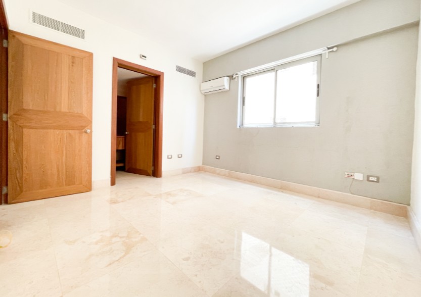 apartamentos - Apartamento en Alquiler en Piantini 5