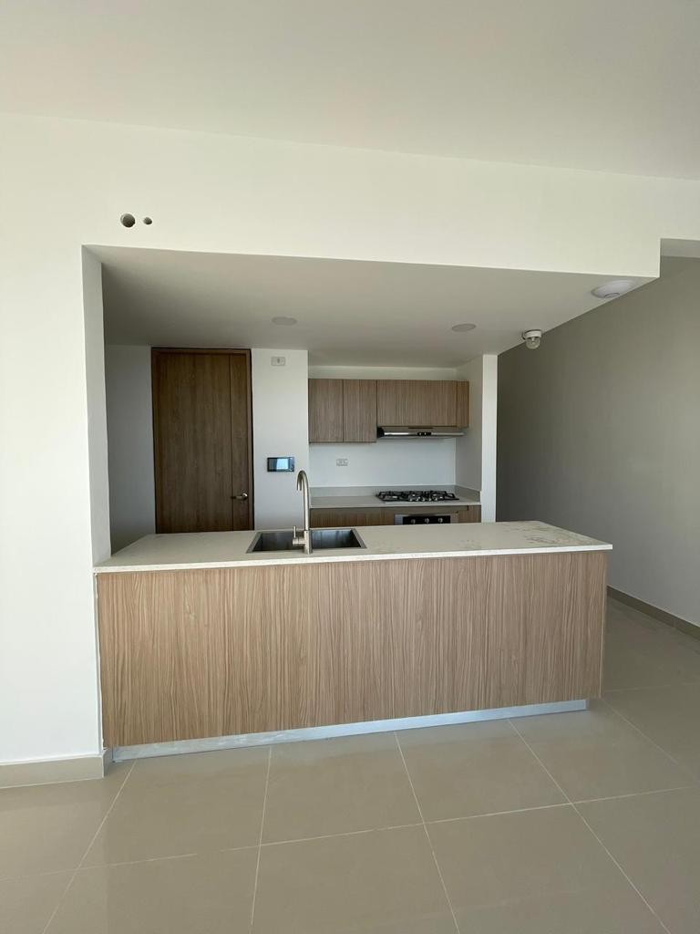 apartamentos - Apartamento de 3 Habitaciones, Torre Liviera 
Ave. Hispanoamericana  2