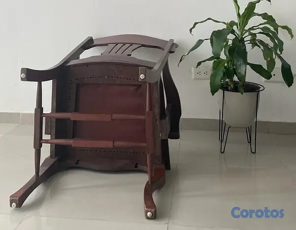 muebles y colchones - VENDO 2  BUTACAS EN CAOBA 5