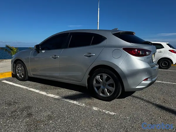 carros - 🚗 Mazda Axela 2018 (Mazda 3)  – Excelente condició 4