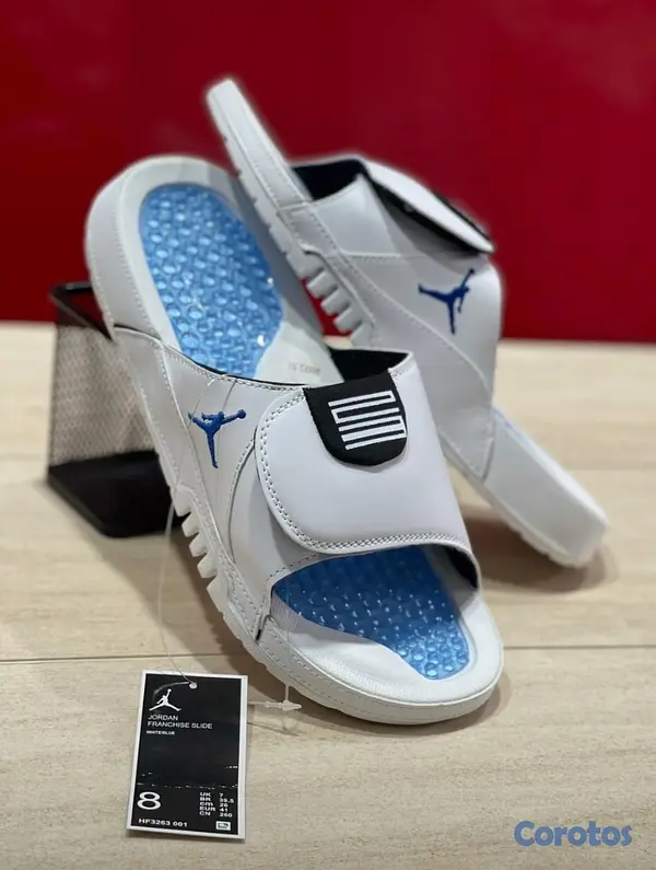 salud y belleza - chancletas Jordan  4