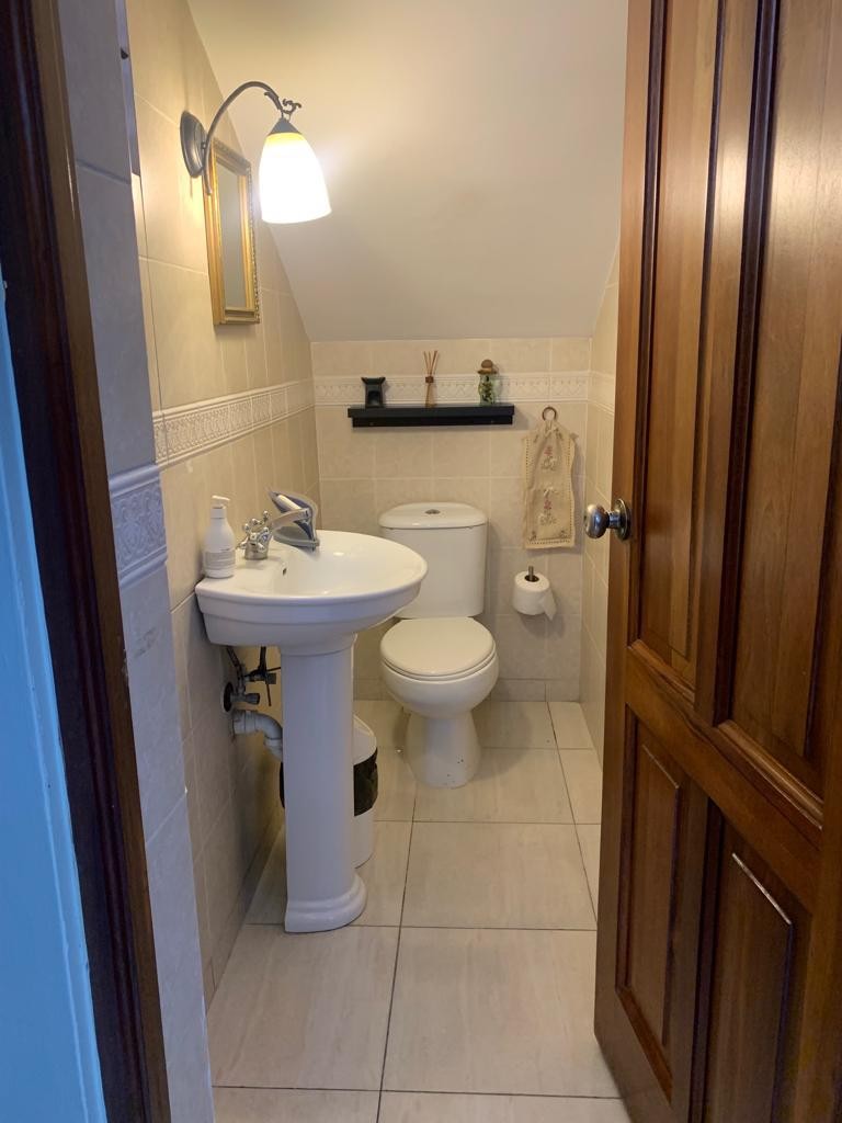 casas - VENDO Casa De 2 Niveles En Residencial Cerrado Altos De Arroyo Hondo III

 7