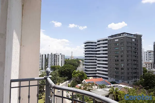 apartamentos - Apartamento 7mo Piso en La Trinitaria  2