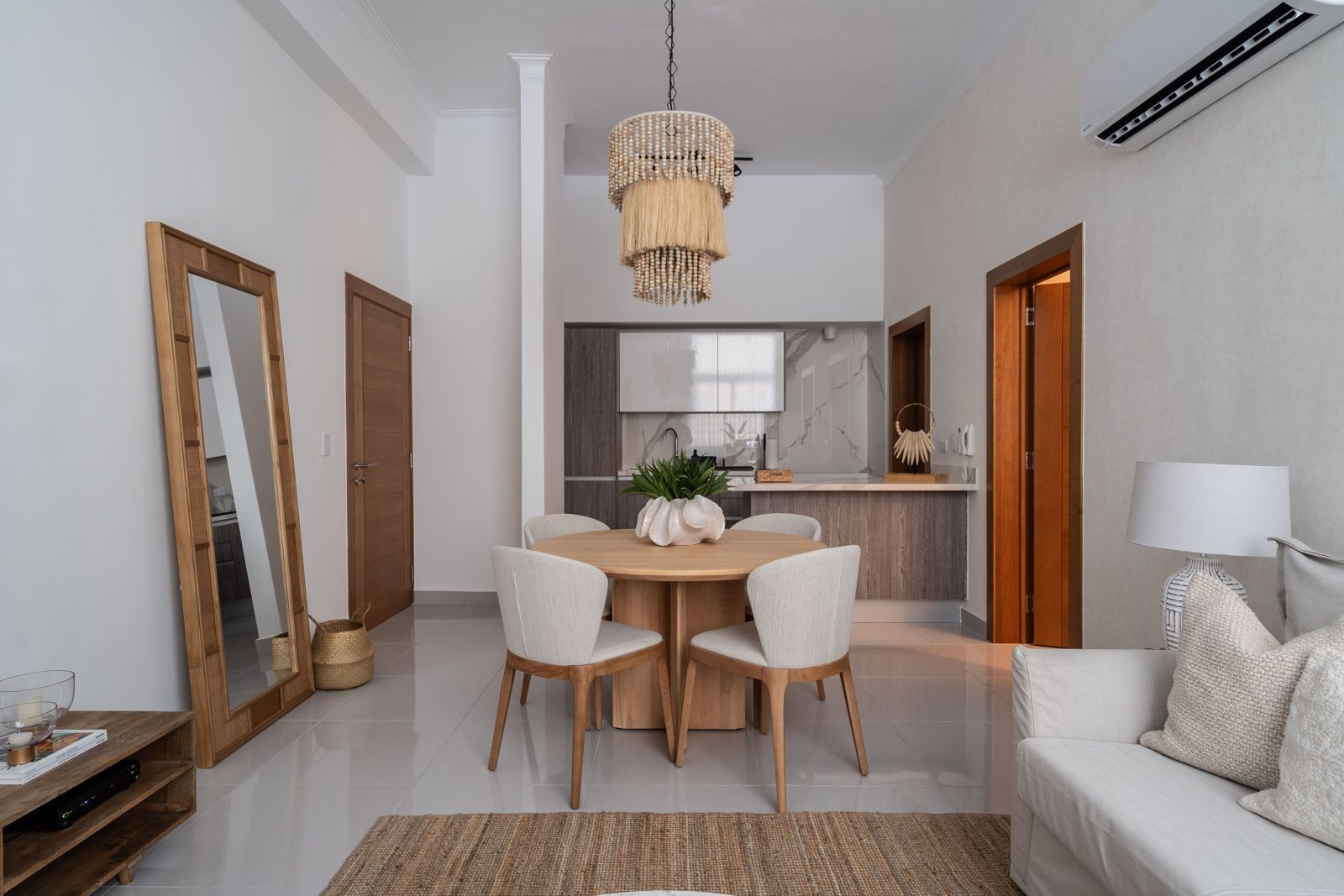 apartamentos - Apartamento en venta
Sector: Ensanche Naco
US$210,000 Amueblado

 6