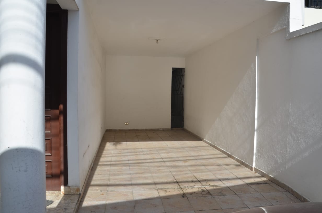 oficinas y locales comerciales - Alquilo oficinas/espacio comercial 2