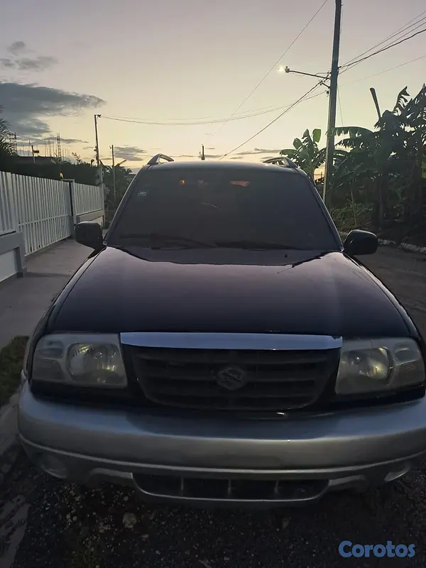 jeepetas y camionetas - Suzuki vitara 4x4 gasolina 2001 2