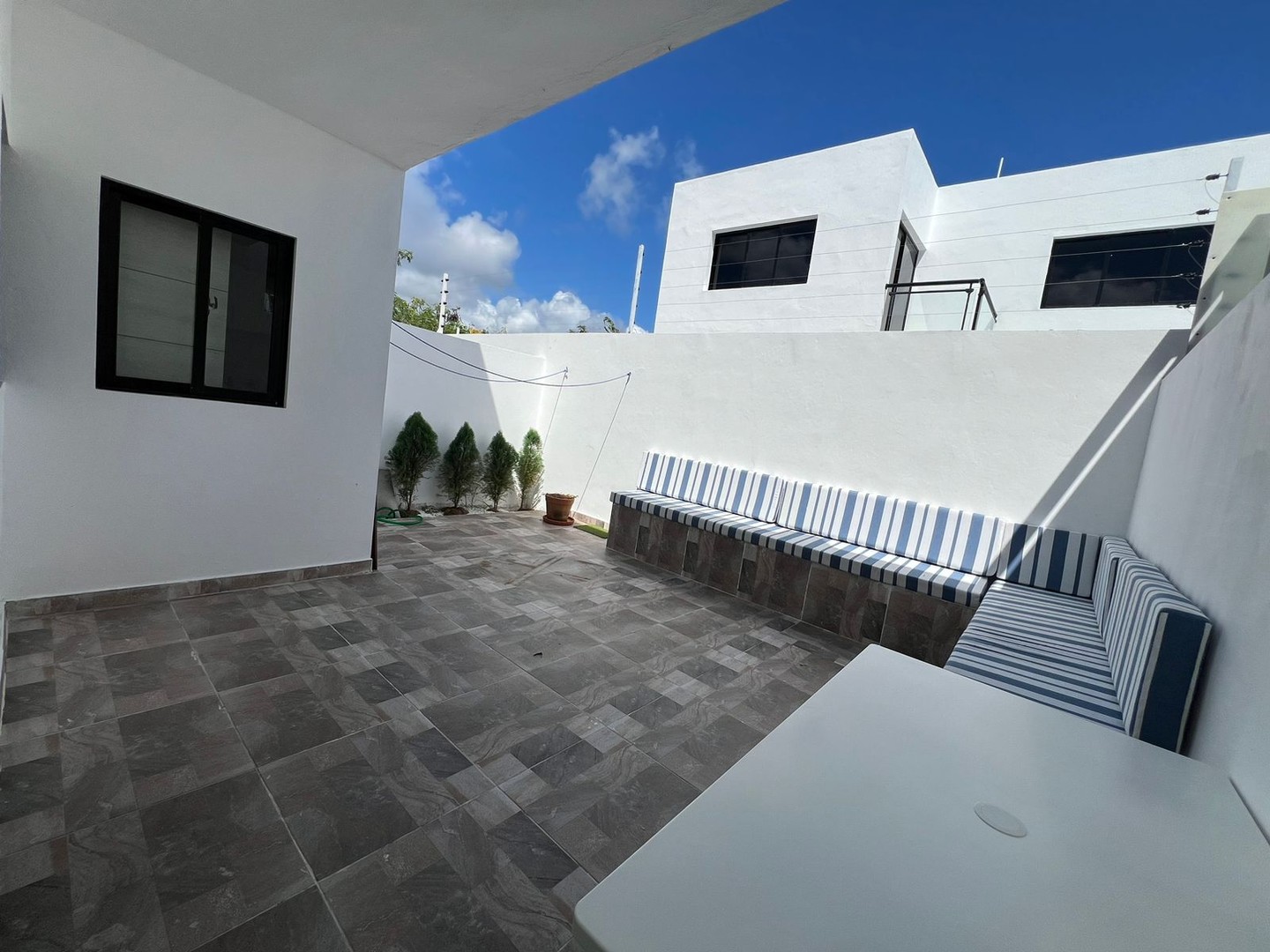 casas - Alquilo casa en el exclusivo residencial Bey Garden - Punta Cana  5