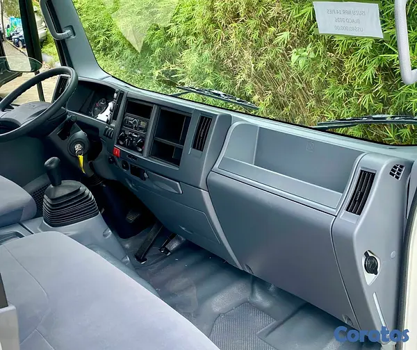 camiones y vehiculos pesados - CAMION ISUZU NPR CHASIS (14 PIES),  2026 9