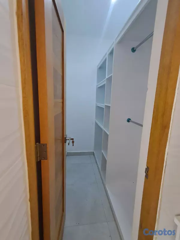 casas - CASA MODERNA EN  URBANIZACION DON JUAN  II 6
