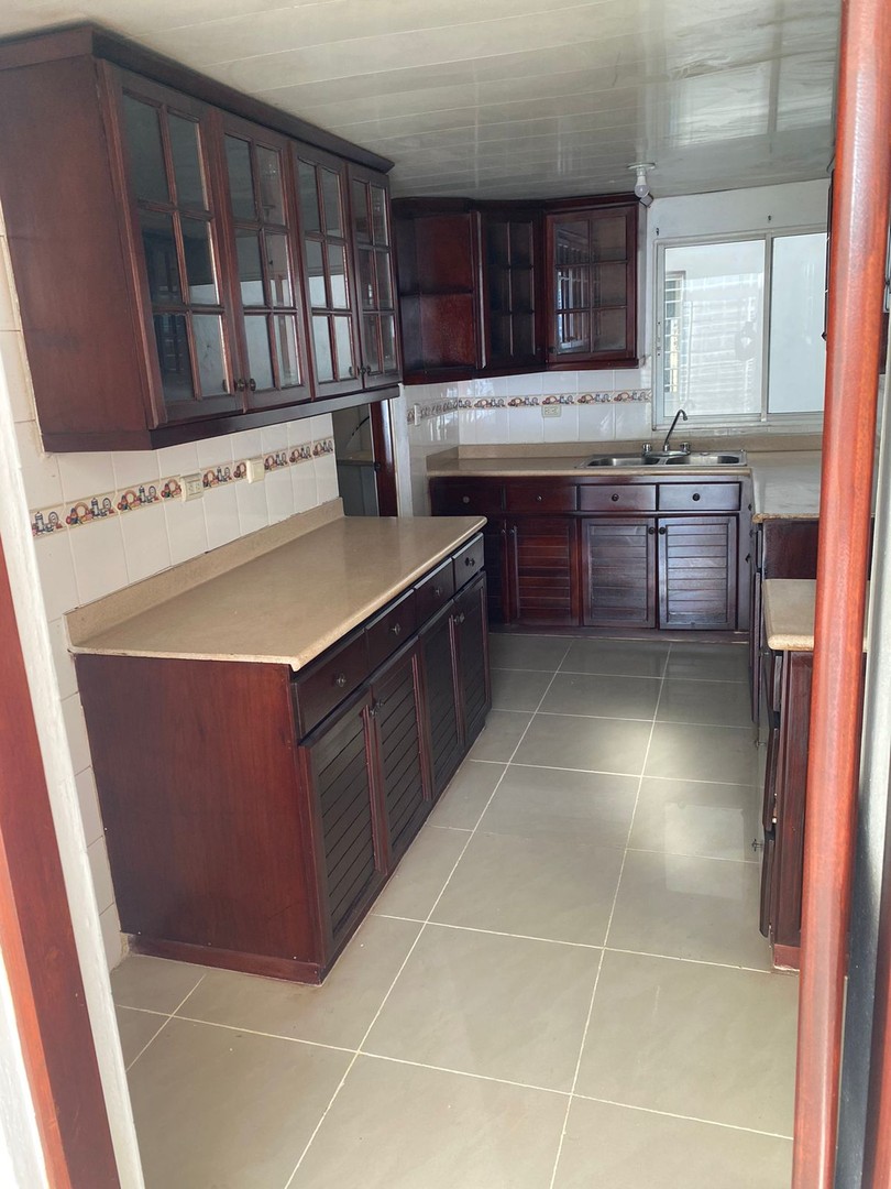 apartamentos - Alquilo Apto  Cacicazgos piso 16
