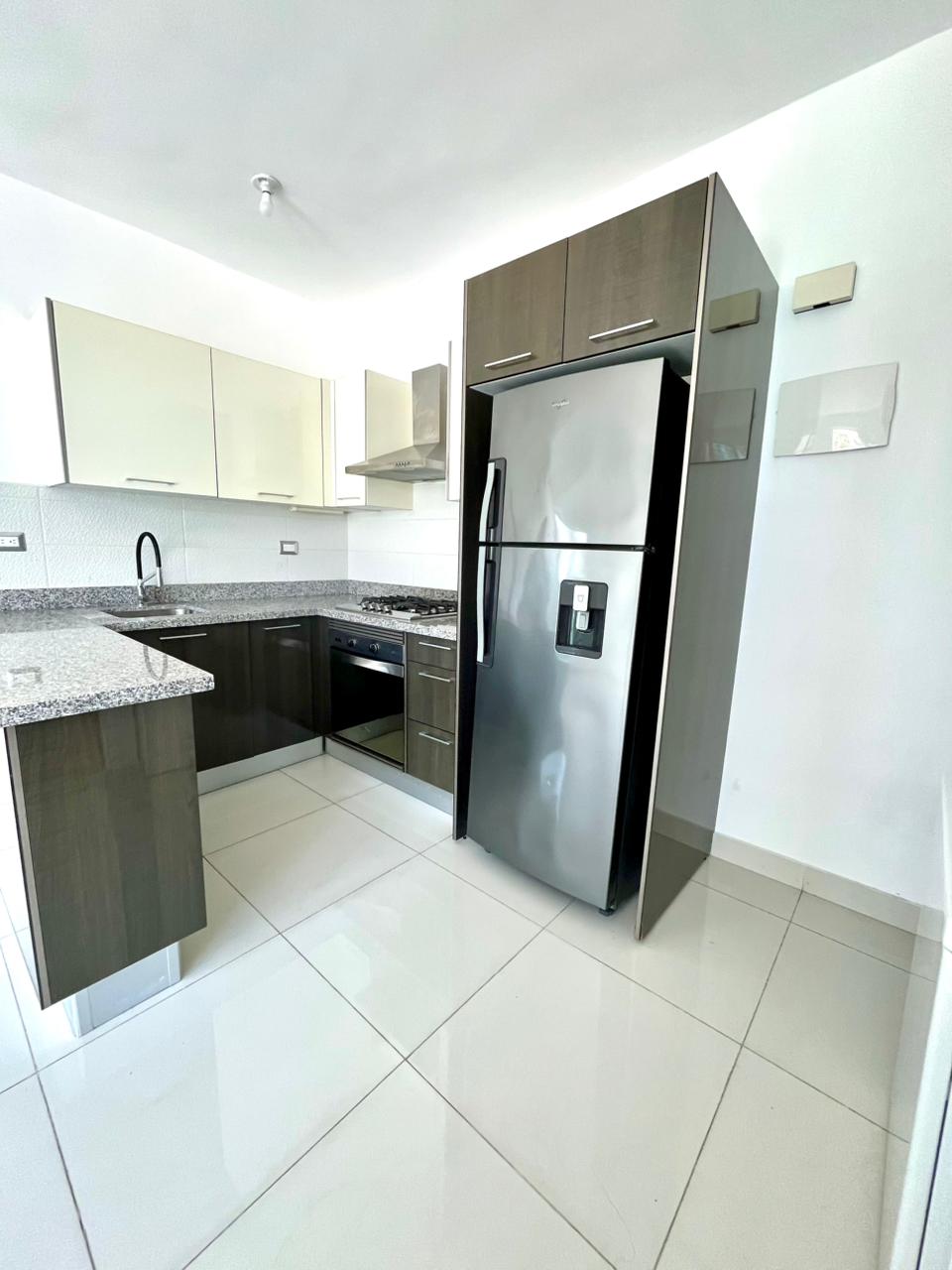 apartamentos - Alquilo apartamento con Línea Blanca en Piantini  5