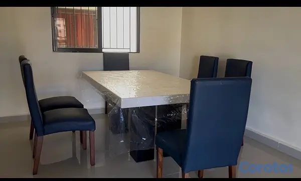 muebles y colchones - Comedor Camila de seis sillas con superficie de mármol puro  4