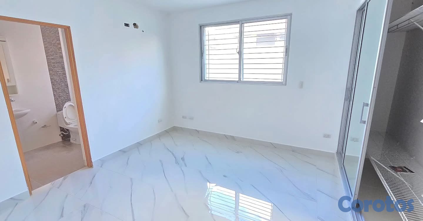 apartamentos - vendo en villa olga 1er piso exelente zona para vivir  3