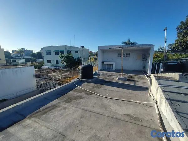casas - Casa de 2 niveles en Miraflores 3