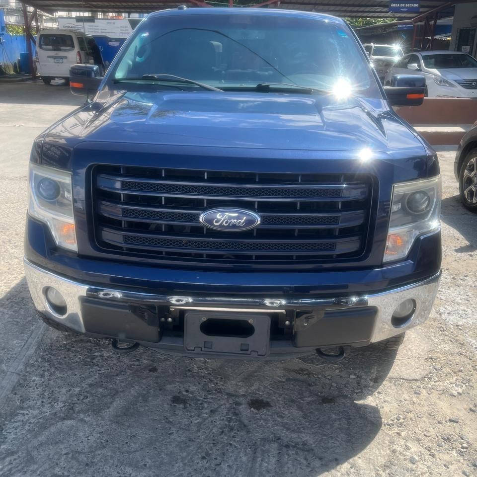 jeepetas y camionetas - Ford f150 lariat v8 2014 0
